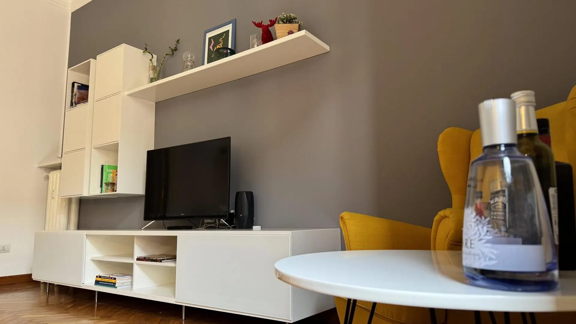 Via Stradivari - Vicino Duomo Apartment Milan Italy