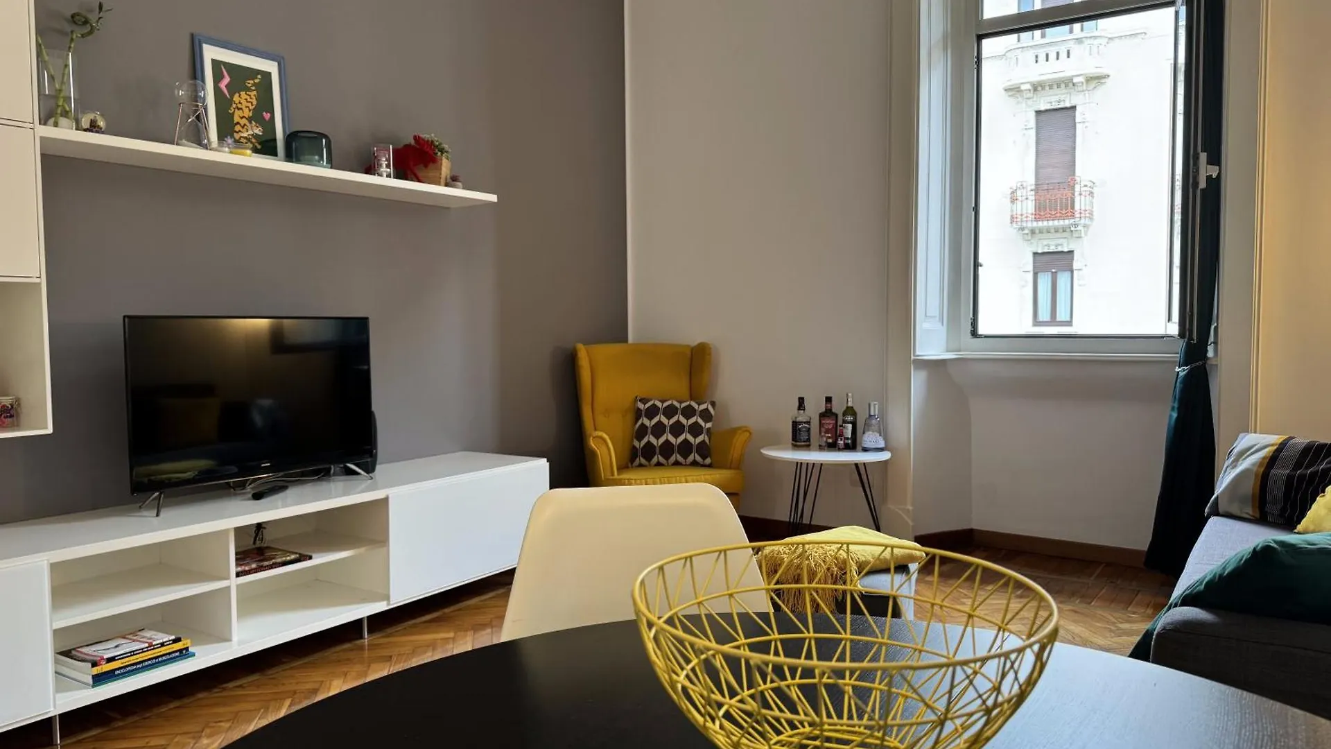 Via Stradivari - Vicino Duomo Apartment Milan Italy